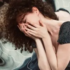 Обложка: ТАУ - О, Муза