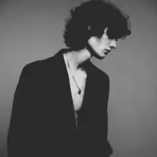 Обложка: sombr - back to friends