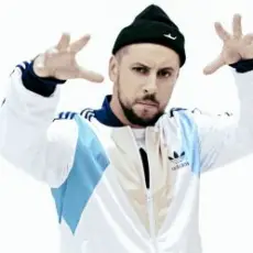 Обложка: MONATIK - Кружит (Arsene Remix)