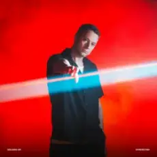 Обложка: Friction & Sam Harper - Holding On