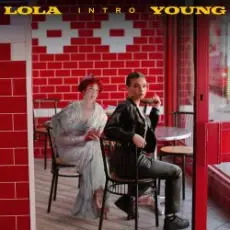 Обложка: Lola Young - Grey And Lilac (Intro)