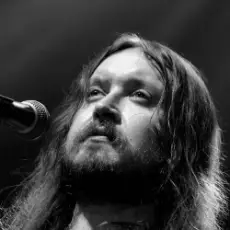 Обложка: Егор Летов - Шла война