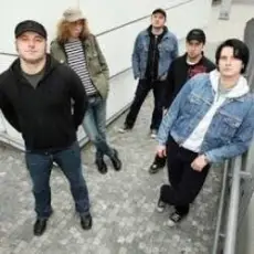 Обложка: Eastern Star - Forgotten Lives (Original Radio Edit)