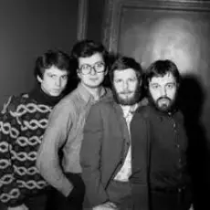 Обложка: Аквариум - К друзьям