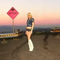 Обложка: Kim Petras - Check It